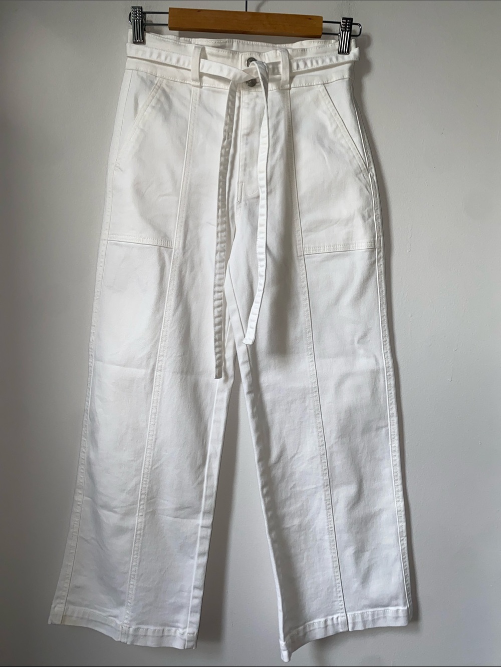 Hudson Jeans White Wide Leg Flare Pants with Tie Waist 6/28